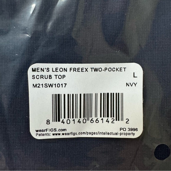 Figs Leon Freex Two-Pocket Navy Scrub Top - Picture 2 of 2